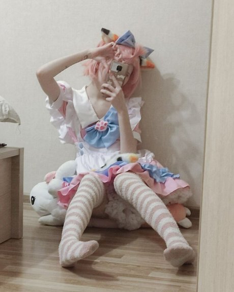 asainoshi adult actress pictures