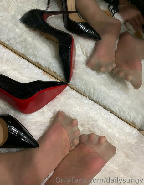 dailysungy porn actress image