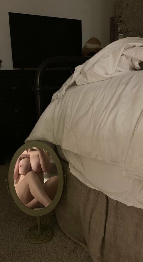 selenaray beautiful pornstar photos