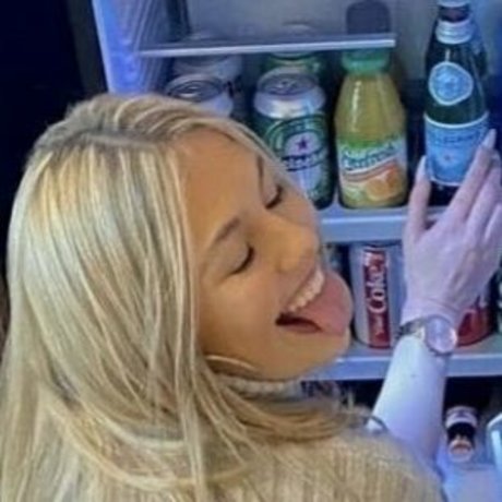 big tits blonde onlyfans adult photos