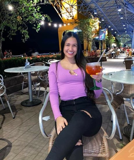 Flavia Carolayne high quality star pictures