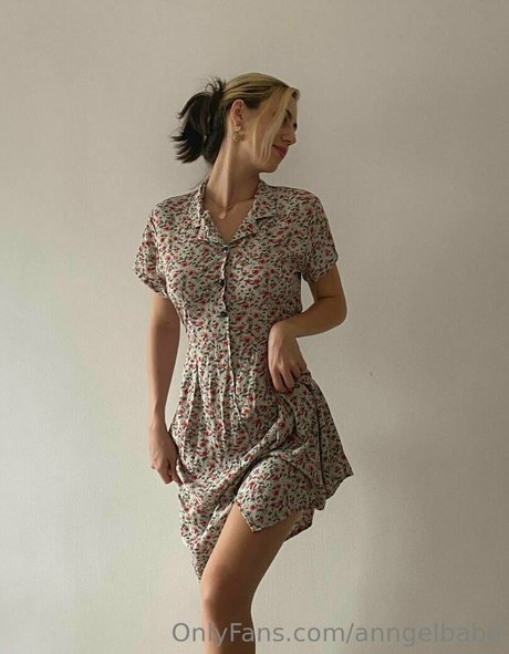 anngelbabe pornstar exclusive image