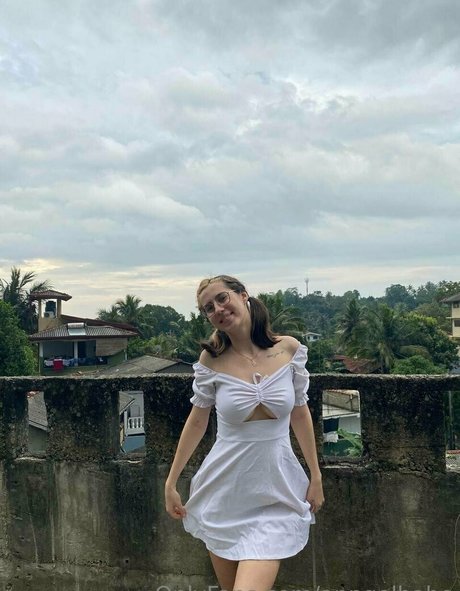 asian feet onlyfans hot images