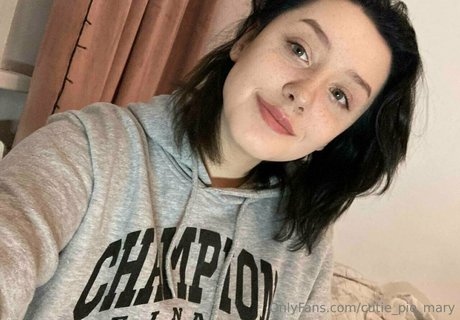 cutie pie mary nude model img