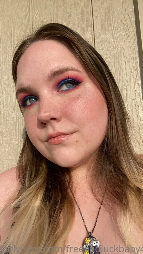 freebadluckbaby420 free star photo