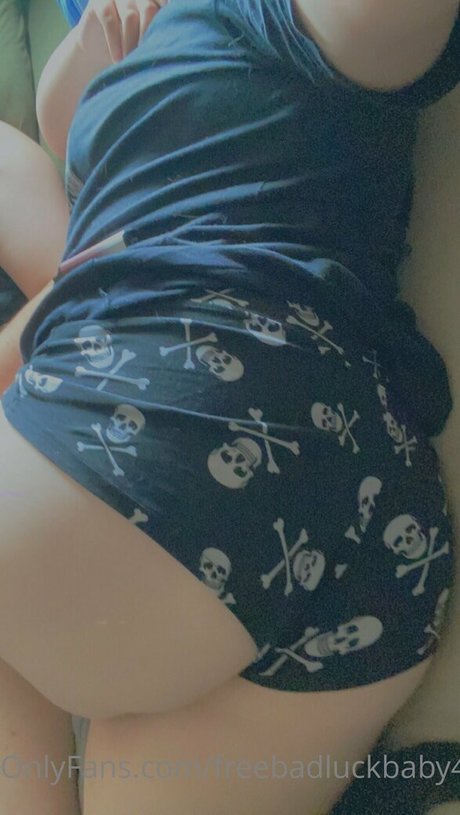 freebadluckbaby420 model sexy archive