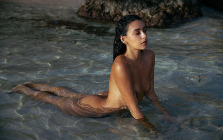 Carla Guetta sexy pornstar img