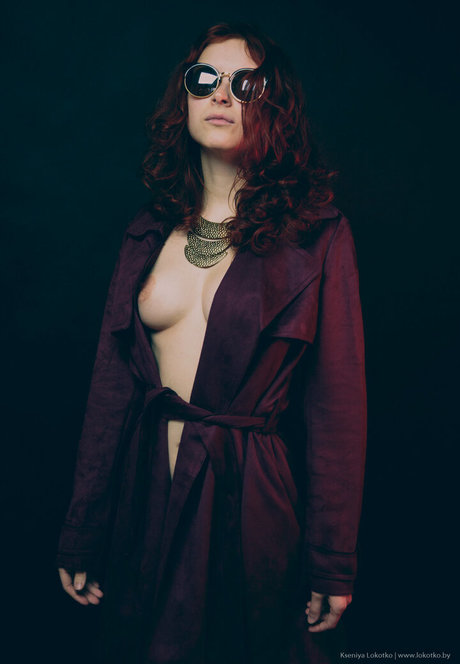 blonde tits onlyfans top photo