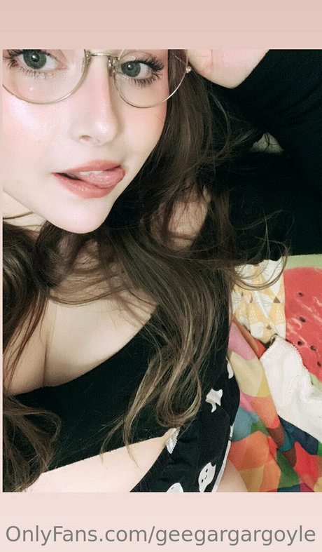 geegargargoyle star hot photo