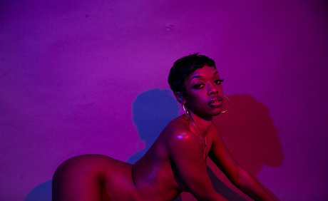 MindoftheUnkind erotic actress pics