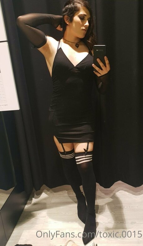 toxic 0015 star photo