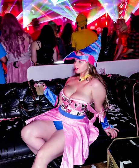 reverse gangbang onlyfans erotic photos