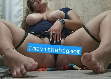 mavithebigmom pornstar beautiful image