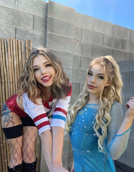 milf handjob onlyfans free naked picture