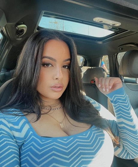 Zina Hadid art pornstar archive