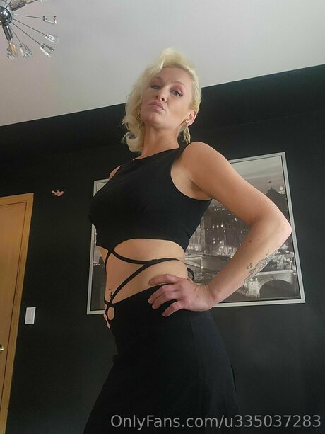 Marilynox23 hd pornstar galleries