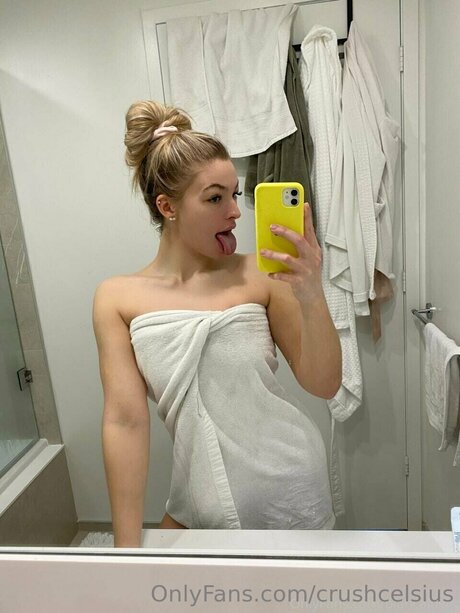 Crushcelsius star naked images