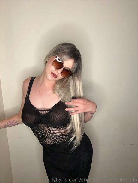 Crossdresser Cutie Vip art star image