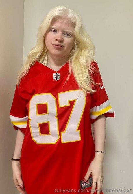 Snowwhitebellaxo pornstar nudes image