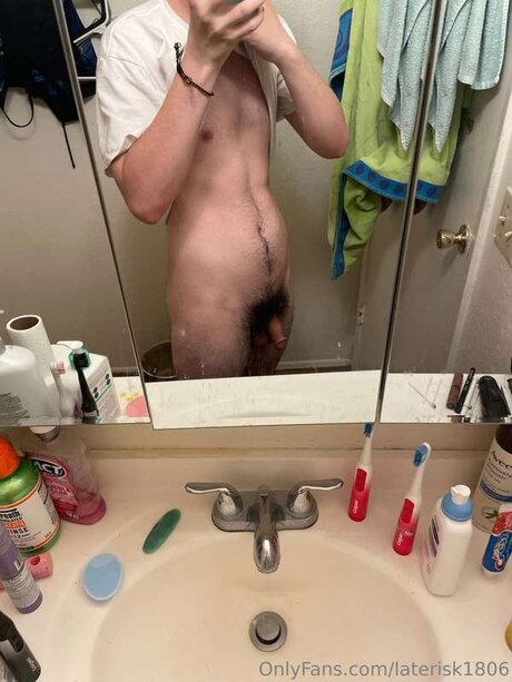 Mopwho2714 model art pics