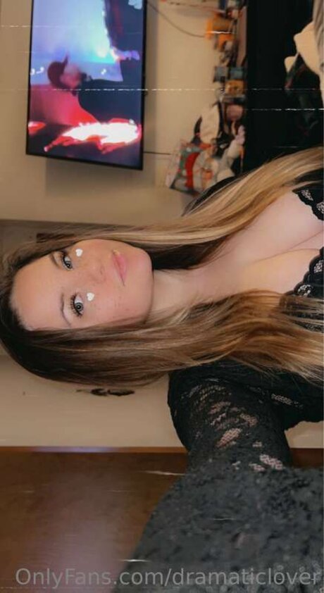 Dramaticlover sexy star galleries