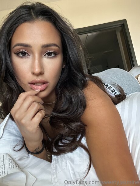 Sweetyjasmine nude actress image