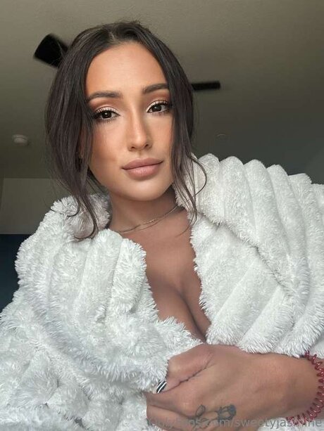 Sweetyjasmine sexy star pic