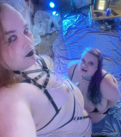 Autumnanarchy star adult photo