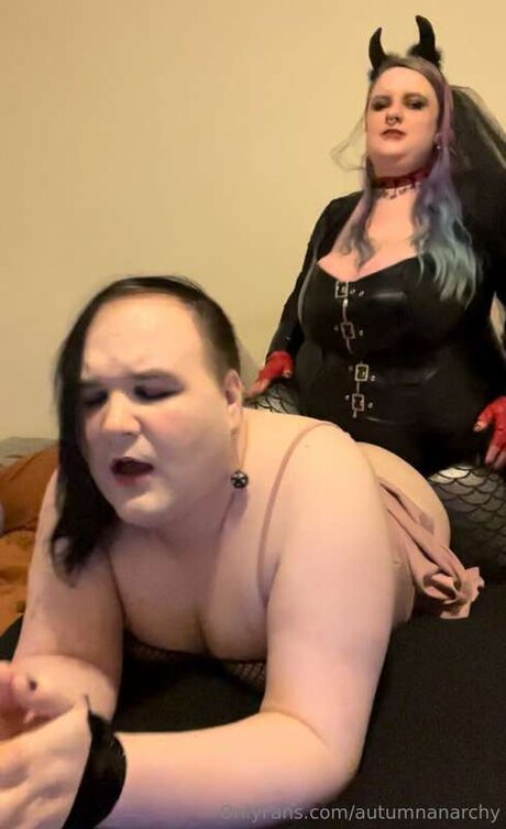 Autumnanarchy model pretty gallery