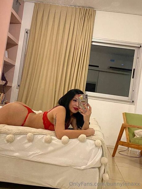 Its Emilyy model naked gallery