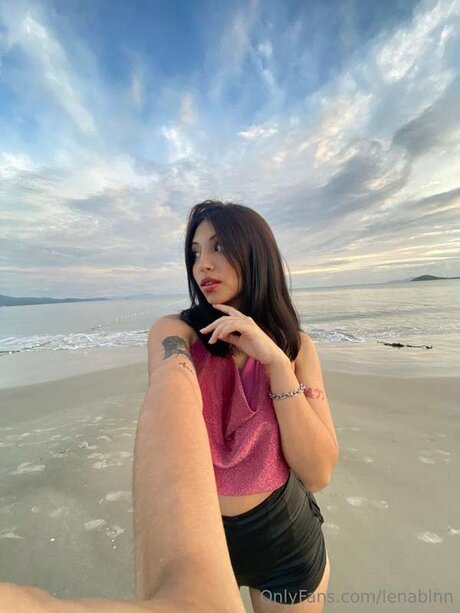 Its Emilyy star photos