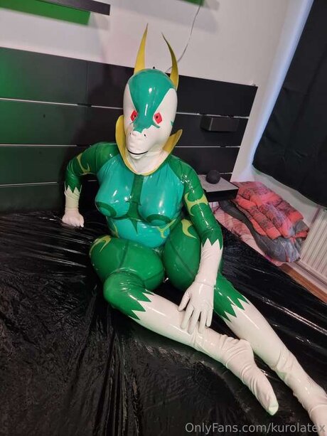 small onlyfans hot sex image