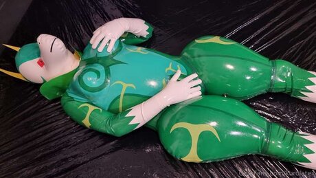 Kurolatex pornstar hd pic