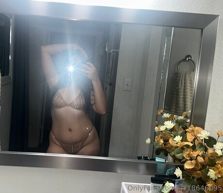 U118646095 hot pornstar photos