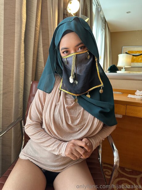 Hijabazalea sex model pictures