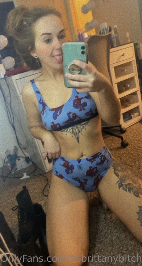 Itsbrittanybitch96 pornstar naked gallery