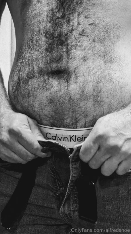 Alfredshoe star adult images