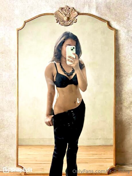 Fit N Filthy art model photo