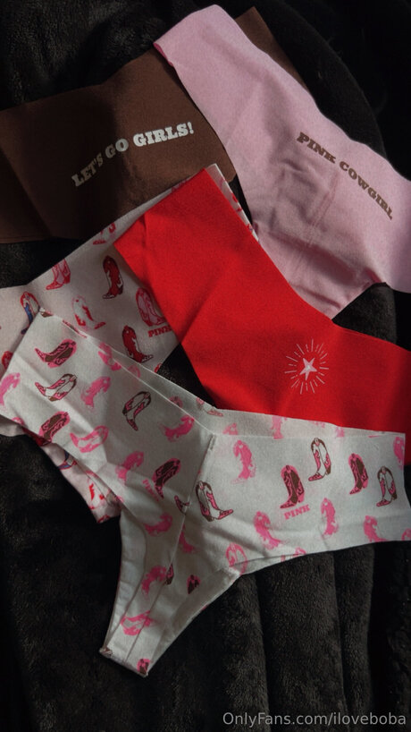 Iloveboba star adult photo