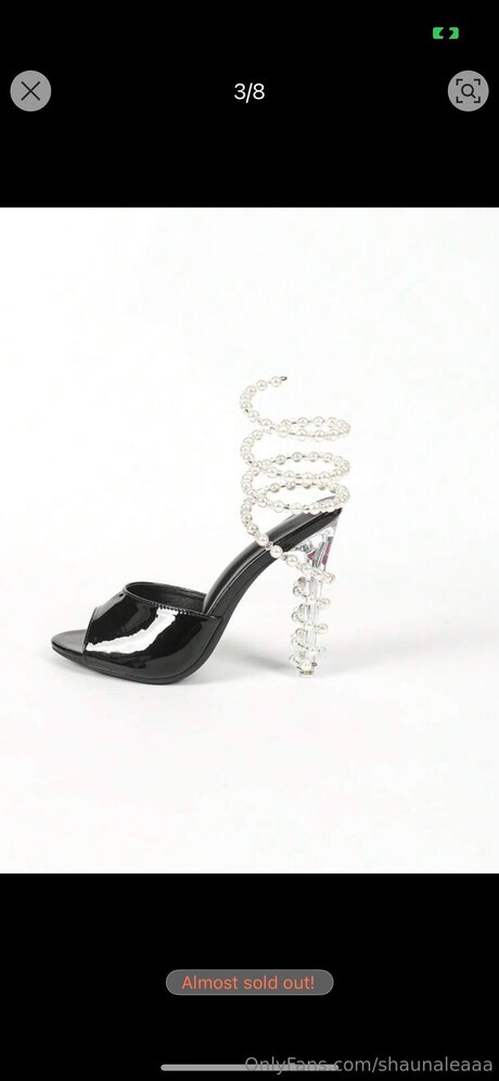 Shaunaleaaa pretty model pic