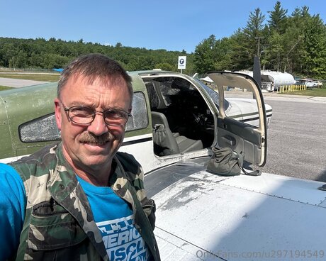 U297194549 pornstar high quality images