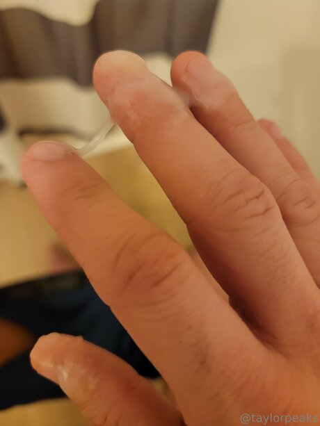 Taylorpeaks model nice pic