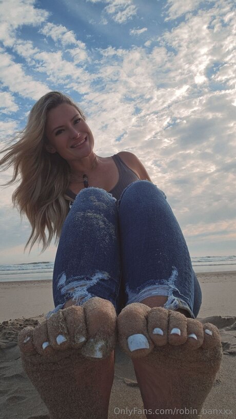 Robin Banxxx free pornstar pics