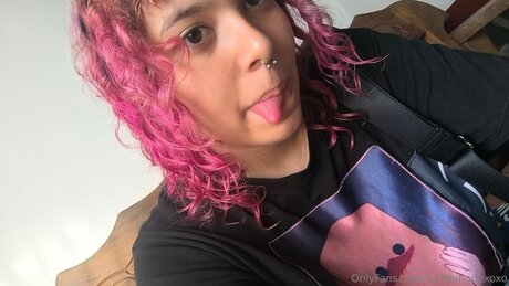 Harleyhopexoxo pornstar photo