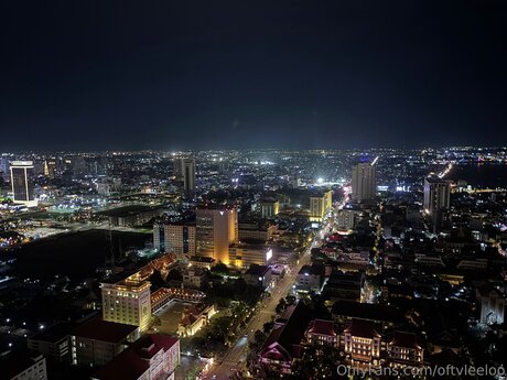 Oftvleeloo model beautiful galleries