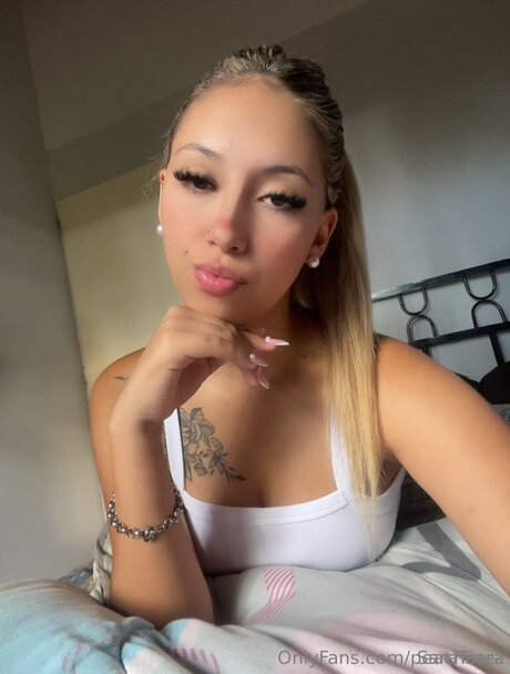 Peachsara pornstar naked pictures