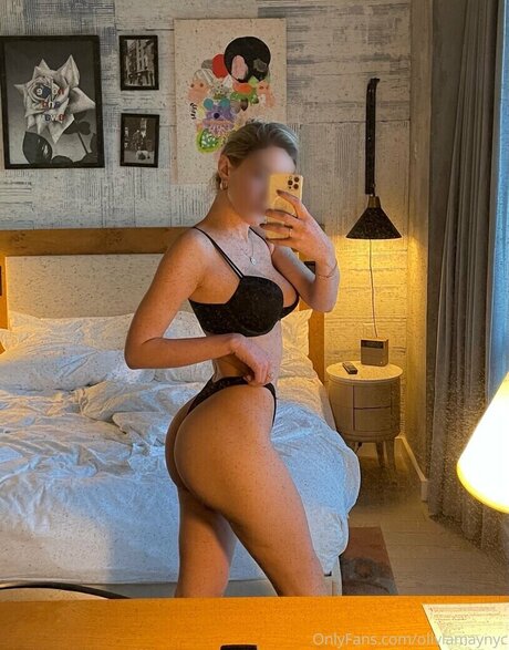 Olivia May NYC hd pornstar pictures