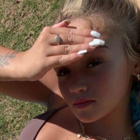 shemale outdoor onlyfans free porn pic