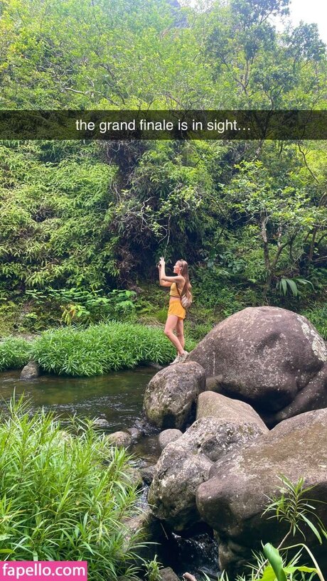 Amymarie Gaertner naked model images