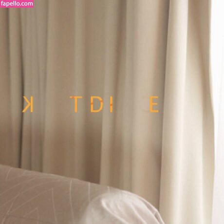 Karen Kaede model pornographic images